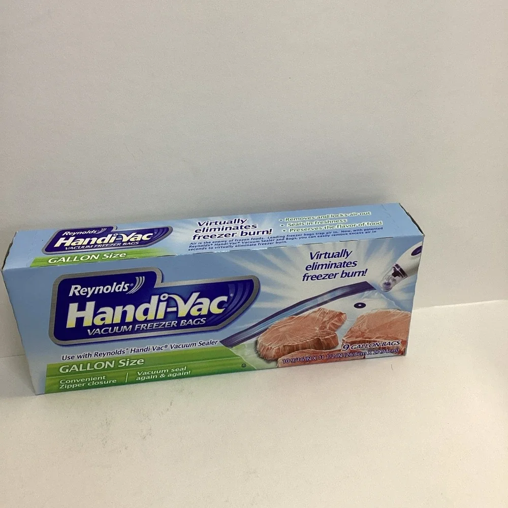 Reynolds Handi-Vac Vacuum Freezer Bags Gallon Size — 9 Bags  NEW & UNOPENED HTF